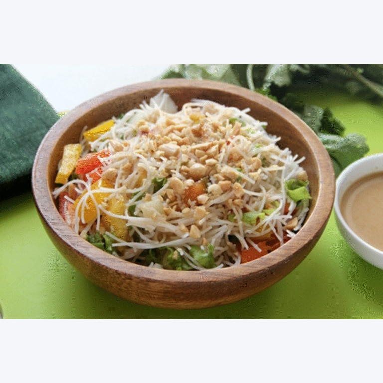 Salata de taitei cu castraveti